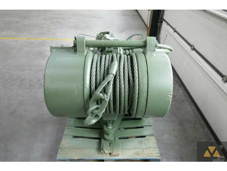 *** Egyéb ***  Caterpillar 57 Winch (7)