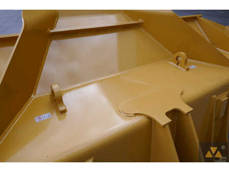 *** Ostatní *** - Caterpillar 950 Bucket (12)