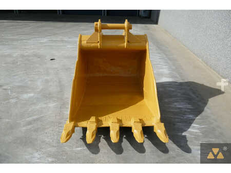 Caterpillar 330 Bucket