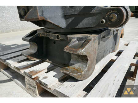*** Otros *** 2020  ROTOTILT R6 Tiltrotator (10)