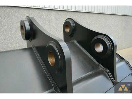 *** other devices *** 2025  GEITH Bucket Cat 352 (11)