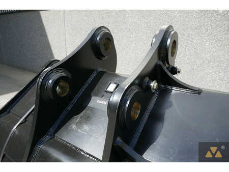 *** other devices *** 2025  GEITH Bucket Cat 336 (10)