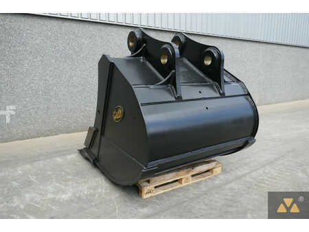 *** other devices *** 2025  GEITH Bucket Cat 352 (4)