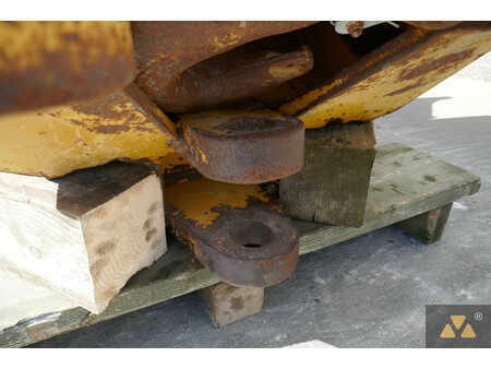 *** Ostatní *** - PACCAR PA140-316V (13)