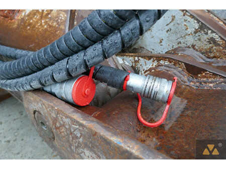 *** Egyéb *** 2011  Demarec DRG-22-DN (16)