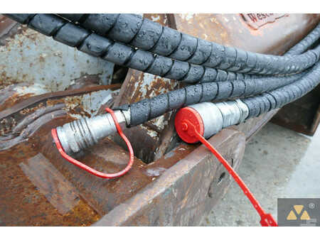 *** Egyéb *** 2011  Demarec DRG-22-DN (17)