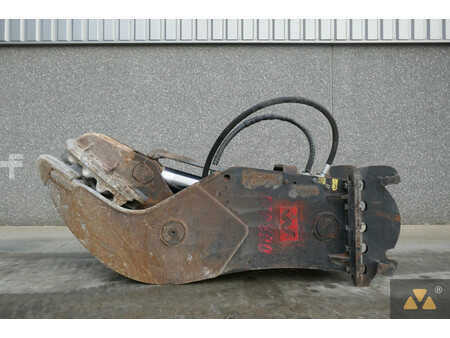 *** Andre enheter *** 2014  Mantovanibenne MCP800 (4)