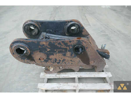 *** Ostatní *** 2021  Hill Quick coupler (2)