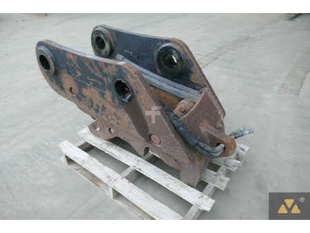 *** Ostatní *** 2021  Hill Quick coupler (3)