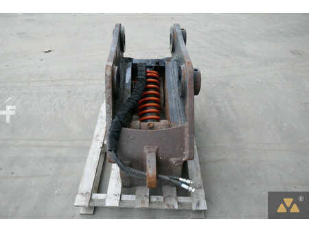 *** Ostatní *** 2021  Hill Quick coupler (7)