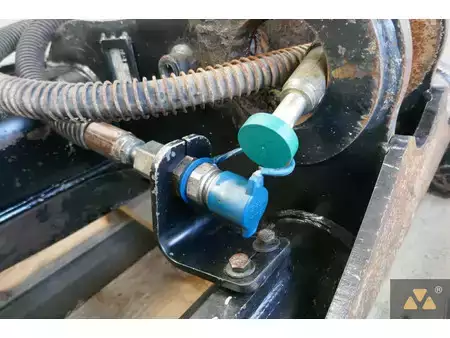 *** Egyéb *** 2021  Caterpillar 950M Quick coupler (10)