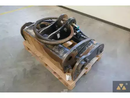 *** Egyéb *** 2021  Caterpillar 950M Quick coupler (4)