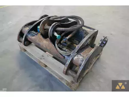 *** Egyéb *** 2021  Caterpillar 950M Quick coupler (7)