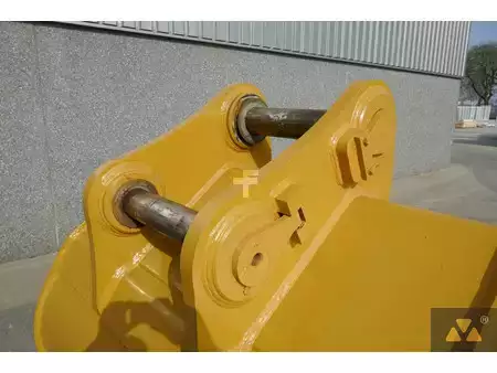 *** Ellers *** - GEITH Bucket Cat 352 (8)