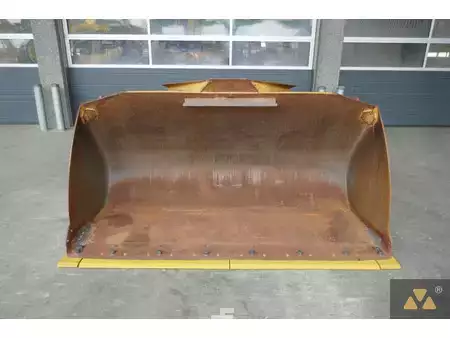 *** ulteriore *** - Caterpillar 938 Bucket (8)
