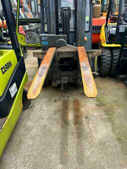 *** Autres *** 2001  Kaup 2.5T351E (3)