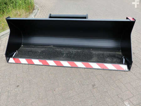 *** ulteriore *** 2022  Manitou CBR 1000 Liter (6)
