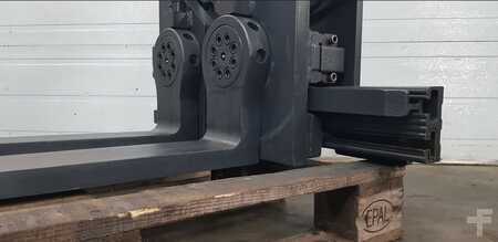 Pinza de horquillas pivotantes 2011  Cascade 28 G TMS (4)