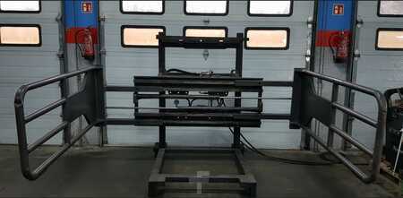 Pinces à mousse 2015  Kaup 2T 413R 600-2450mm, 2A/3A (4)