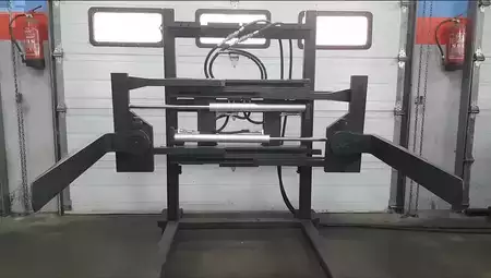 Szorítóvilla fordítóval 2011  Cascade 28 G TMS (2)