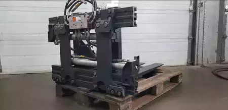 Szorítóvilla fordítóval 2011  Cascade 28 G TMS (3)