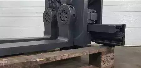 Szorítóvilla fordítóval 2011  Cascade 28 G TMS (5)