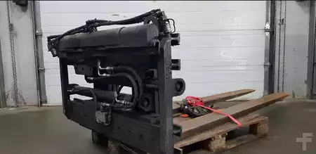 Vorkenversteller met zijverschuiving 2015  Kaup 3T 410Z 560-1860mm 3A (3)
