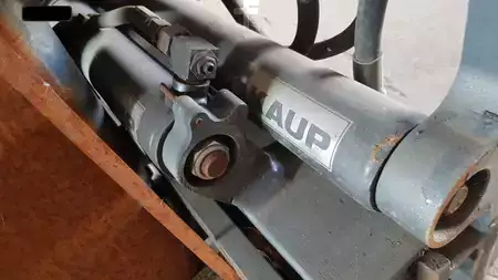 Čelisti na karton, pevné rameno - Kaup 1,5T 413 GT 440-2440mm (3)