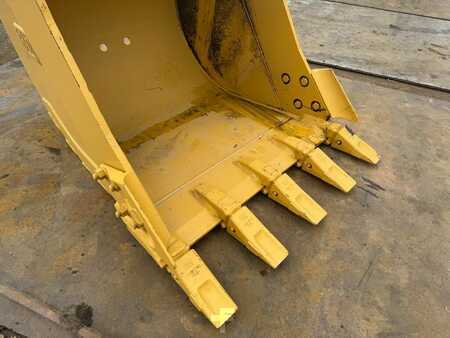 Læsseskovl - Caterpillar 320 bucket OM (2)
