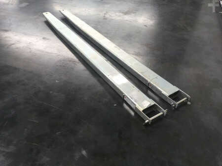 Haarukat 2020  [div] Orangeparts 2200 mm (2)