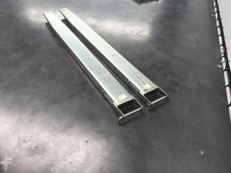 Haarukat 2020  [div] Orangeparts 2000 mm (2)