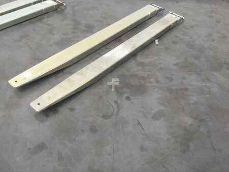 Haarukat 2020  [div] Orangeparts 2200 mm (1)