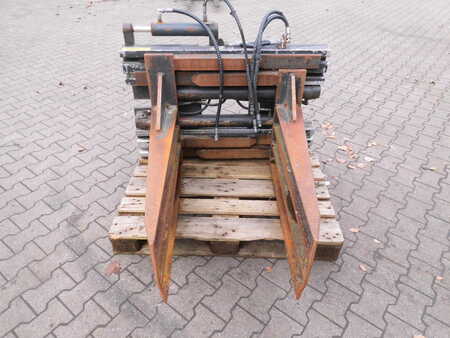 Bale tongs with side shift  Stabau 040065 (1)