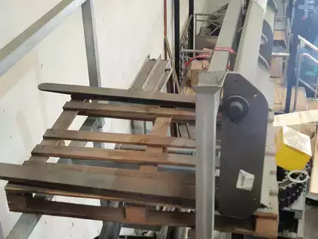 Lavakurottaja - [div] AUSA - tablero portahorquillas enganche universal (1)