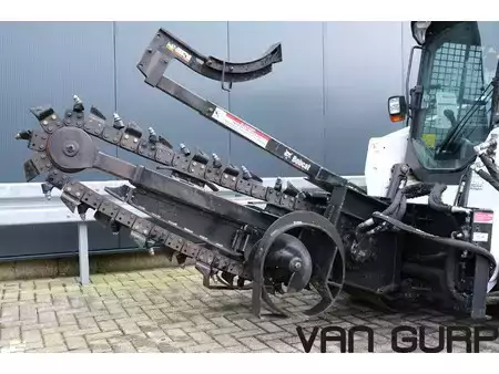 *** Ostatní *** 2016  [div] LT405 Trencher Baggerfräse sleuvengraver (1)