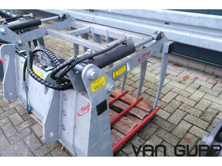 ***outros ***  - Weidemann Mestklem 125cm / Fliegl (6)