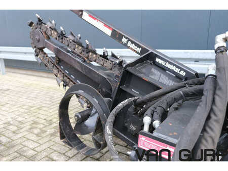 *** Sonstiger *** 2016  Bobcat LT405 Trencher Baggerfräse sleuvengraver (9)