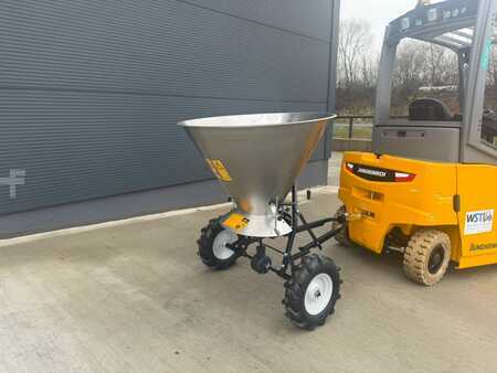 Tarvikkeet  [div] Salzstreuwagen (1)