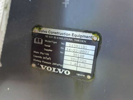 *** other devices *** - Volvo Bucket L30 (2)