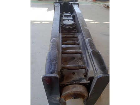 *** Overige *** 2022  Caterpillar H180GC Hammer (2 pcs available in Abu Dhabi) (3)