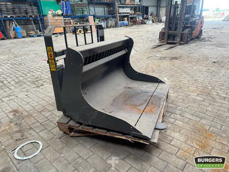 *** Andre enheter *** 2011  Whites Puinriek Nieuwe puinriek met Schaffer aansluiting. (2)