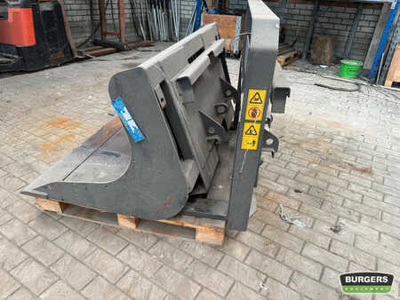 *** Andre enheter *** 2011  Whites Puinriek Nieuwe puinriek met Schaffer aansluiting. (3)