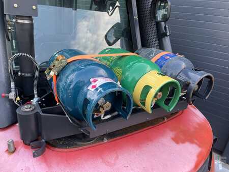 Tilbehør 2025  Linde Holder for 3 LPG cylinders bottles 396 H60 H70 H80 (2)