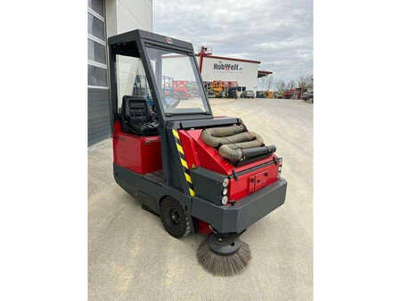 Pedestrian Sweeper 2015  MP-HT - Max 170E - Aufsitzkehrmaschine (5)