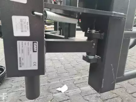 Klem gafler 2022  [div] Stroh Rundballen Klammer (9)