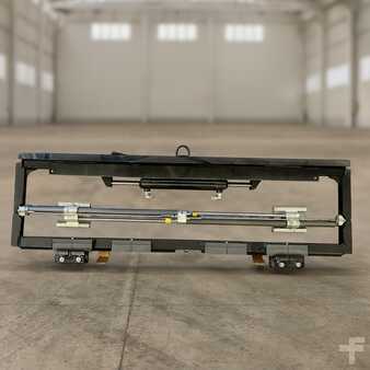 Gaffelspridning 2025  NCT Positioner+sideshift FEM II 2500 kg NEW (1)