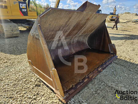 Cuchara para material ó granel 2019  Caterpillar  (1)