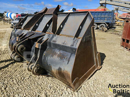 Cuchara para material ó granel 2019  Caterpillar  (4)