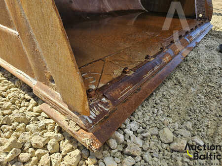 Cuchara para material ó granel 2019  Caterpillar  (9)