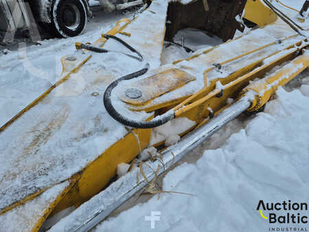 *** Andre enheter *** 2012  JCB 220LC excavator boom (12)